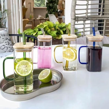 Beautiful Design High Quality Transparent drinking Glass with Straw